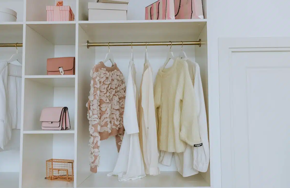 dressing capsule