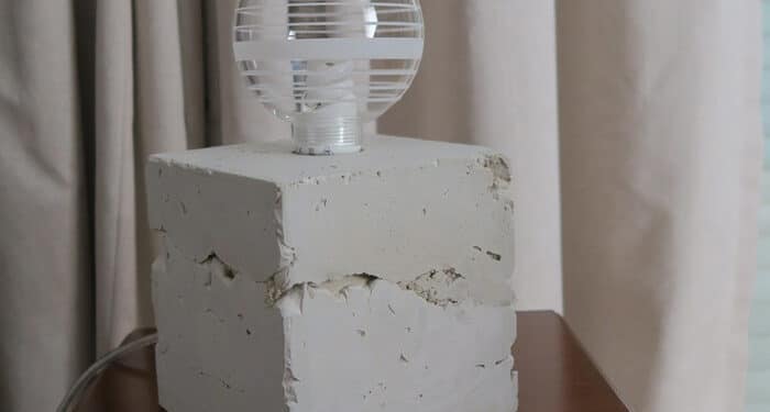 lampe en béton