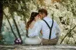 Les secrets pour annoncer un mariage au thème nature avec un faire-part en ligne unique...