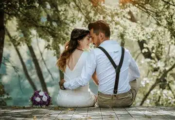 Les secrets pour annoncer un mariage au thème nature avec un faire-part en ligne unique...